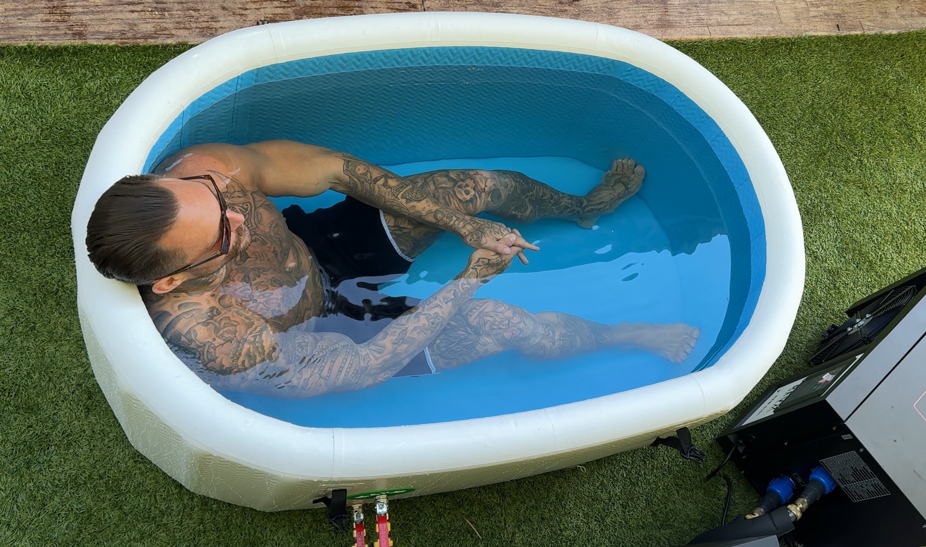 RevX Inflatable Tub Classic